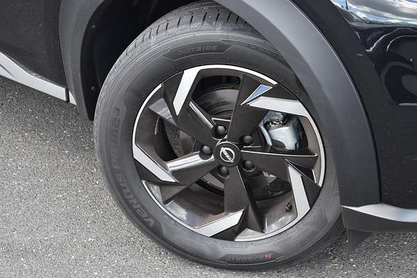 2024 Nissan JUKE ST+ F16