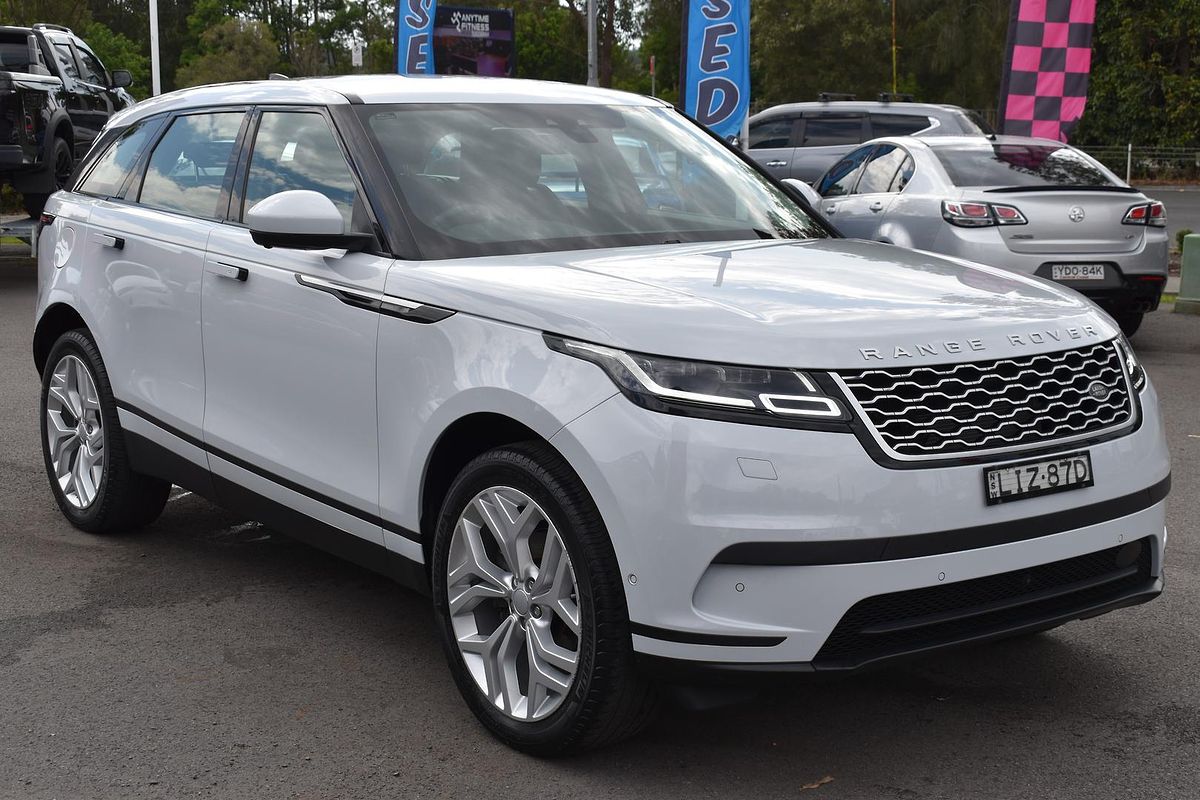 2019 Land Rover Range Rover Velar D240 SE L560