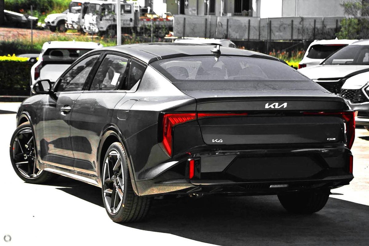 2025 Kia K4 GT-Line CL4m