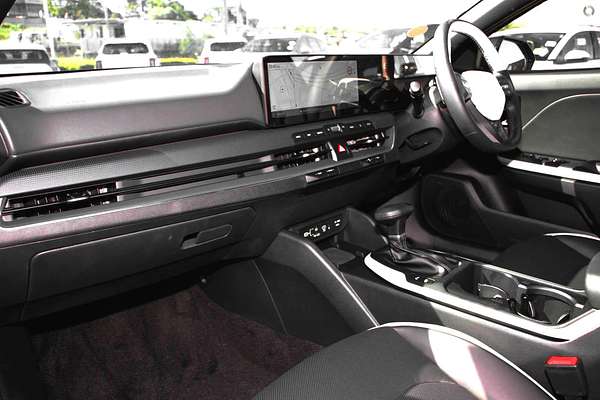 2025 Kia K4 GT-Line CL4m