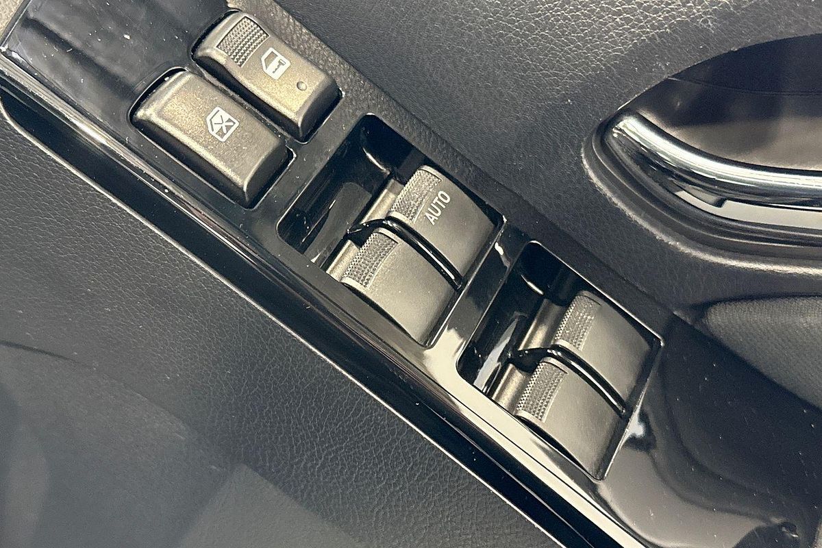 2019 Isuzu MU-X LS-U