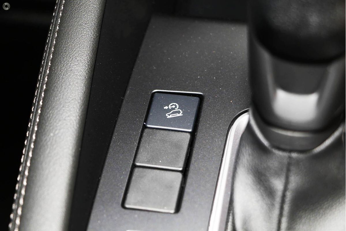 2025 Mazda BT-50 XT TF Rear Wheel Drive