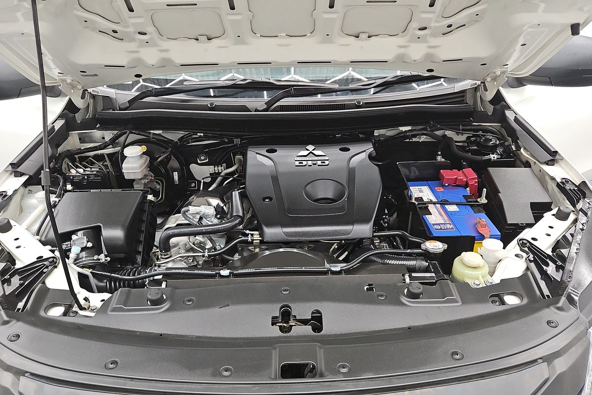 2021 Mitsubishi Triton GLX ADAS MR Rear Wheel Drive