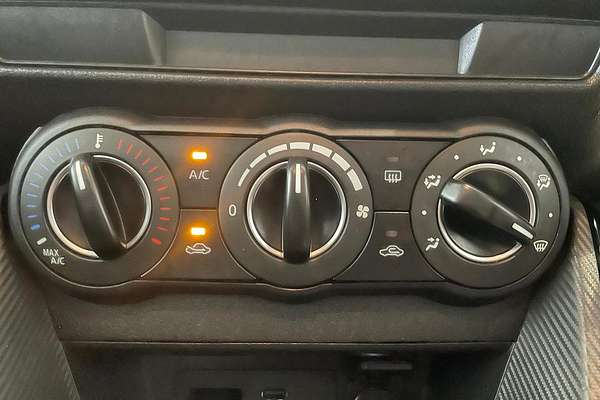 2018 Mazda 2 Maxx DJ Series