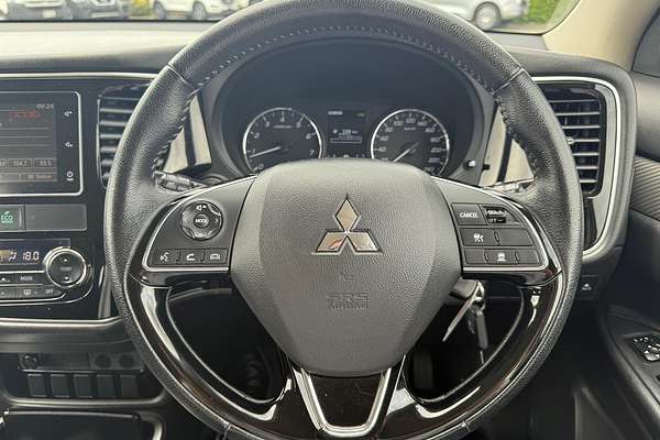 2018 Mitsubishi Outlander ES ADAS ZL