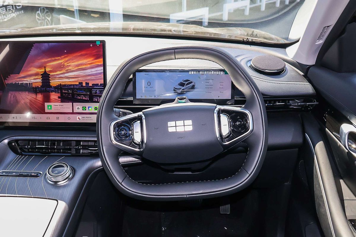 2025 Geely Starray EM-i Complete P145