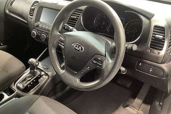 2018 Kia Cerato S YD