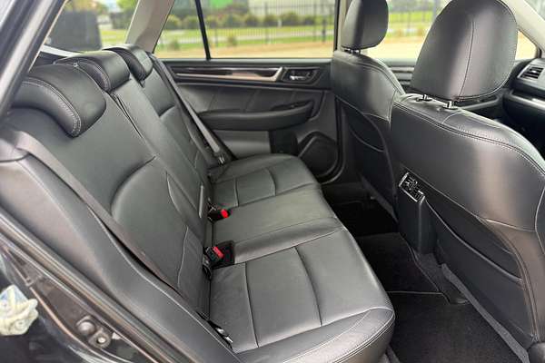 2017 Subaru Outback 2.5i Premium 5GEN