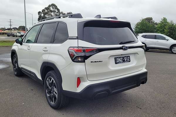 2025 Subaru Forester S6