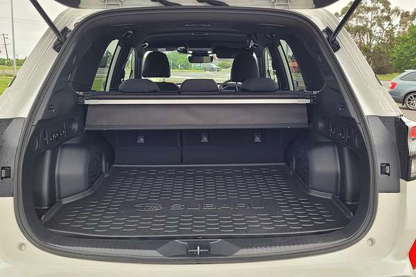 2025 Subaru Forester S6