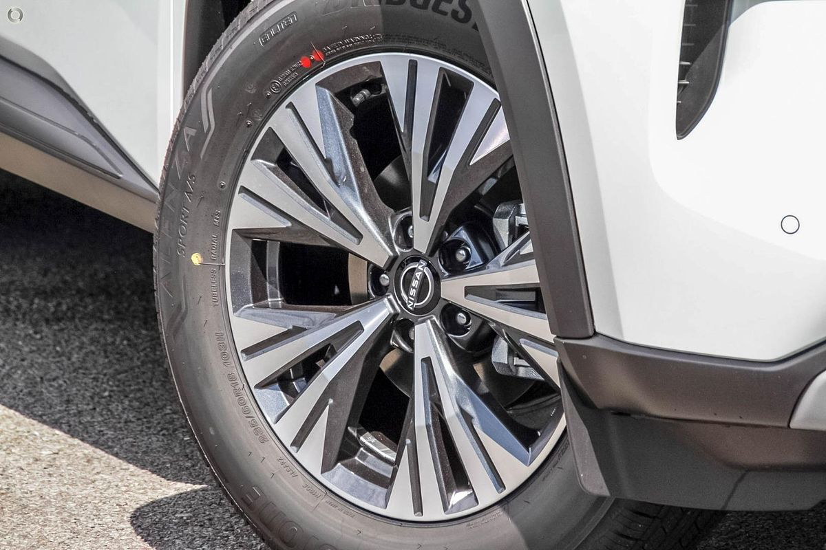 2025 Nissan X-TRAIL ST-L T33