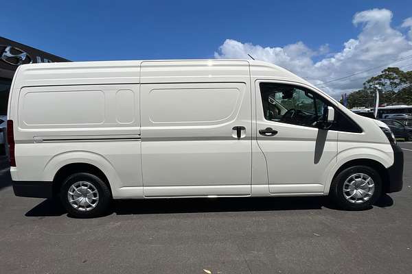2022 Toyota Hiace GDH320R ELWB High Roof