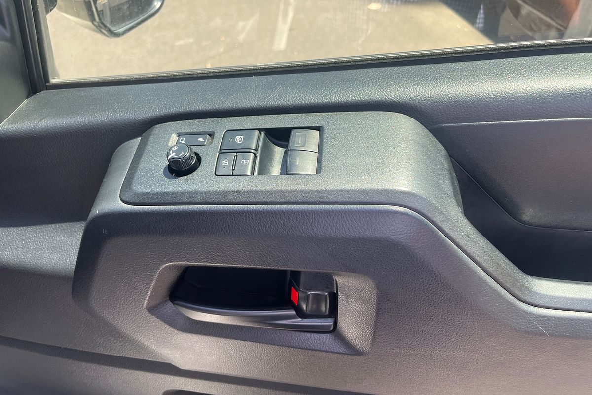 2022 Toyota Hiace GDH320R ELWB High Roof