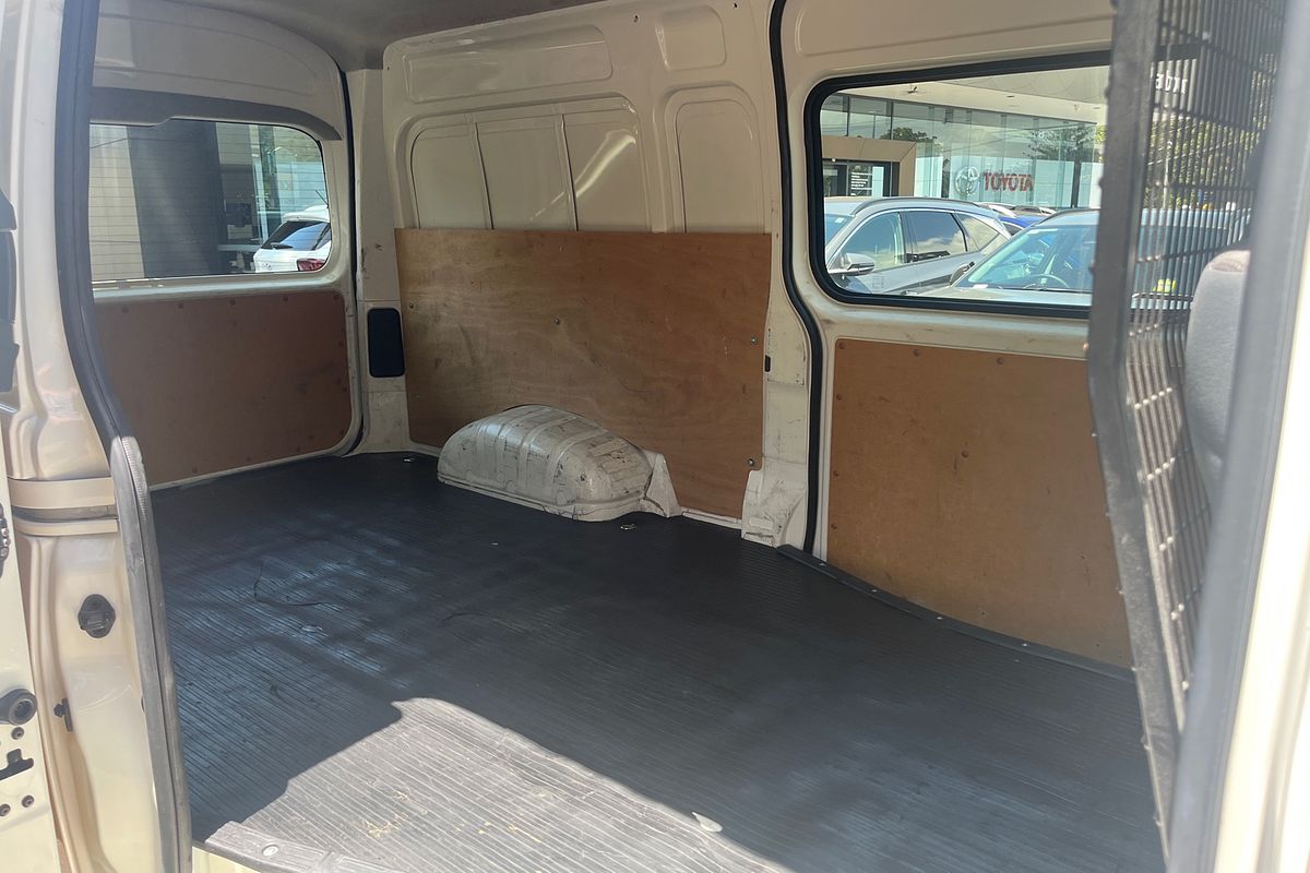 2022 Toyota Hiace GDH320R ELWB High Roof