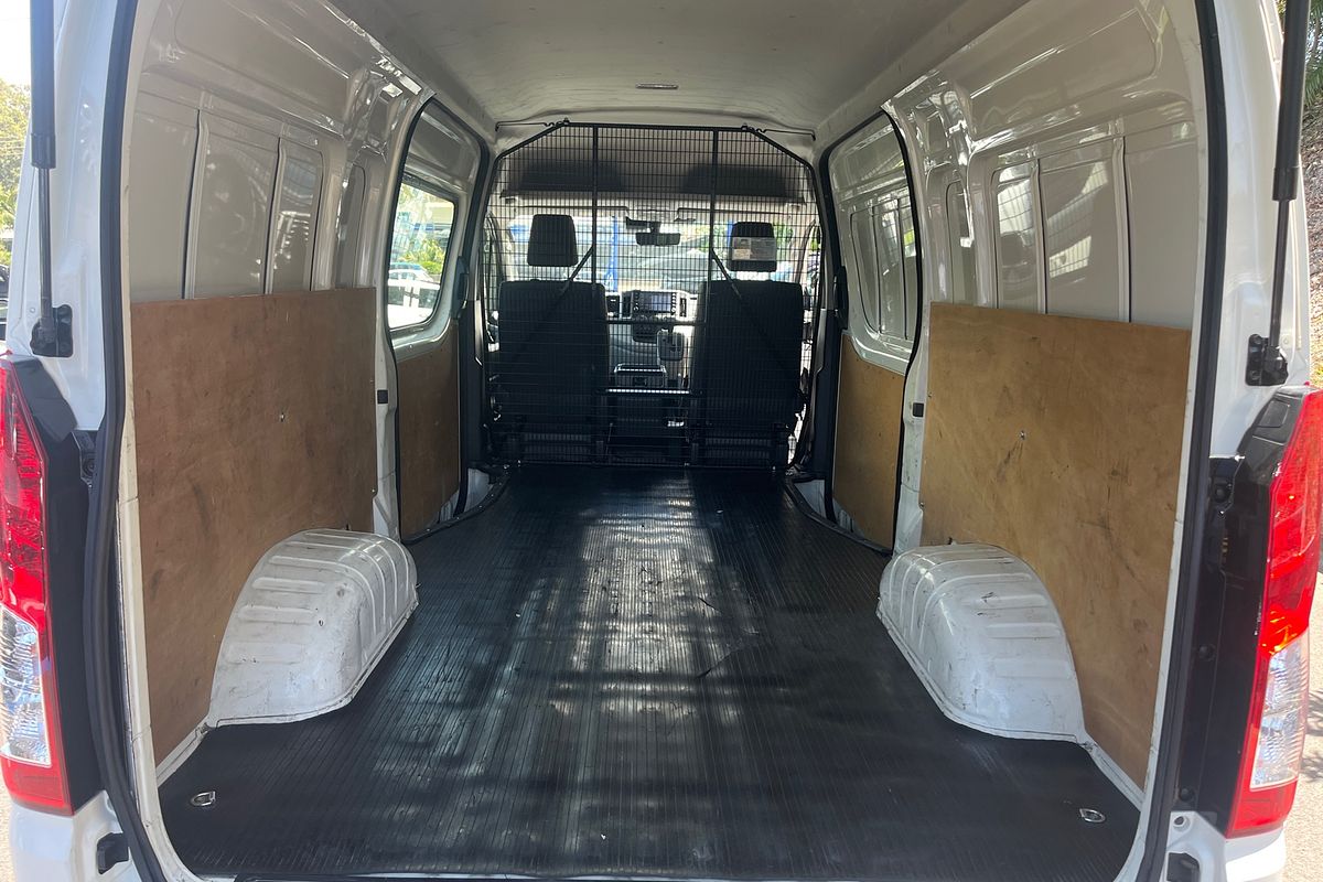 2022 Toyota Hiace GDH320R ELWB High Roof