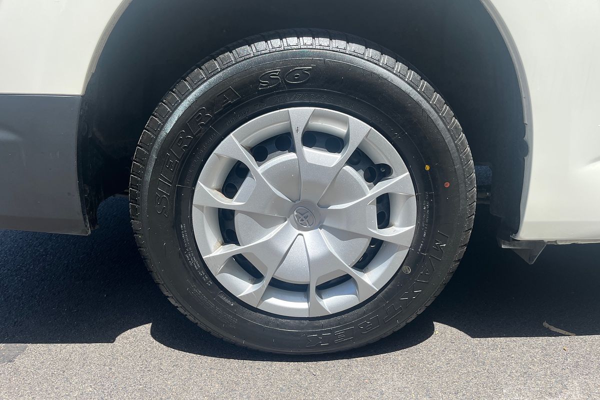 2022 Toyota Hiace GDH320R ELWB High Roof