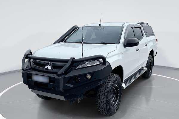 2020 Mitsubishi Triton GLX+ MR 4X4
