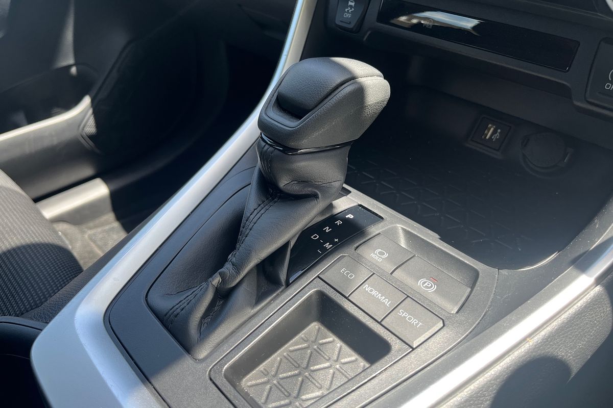 2024 Toyota RAV4 GX MXAA52R