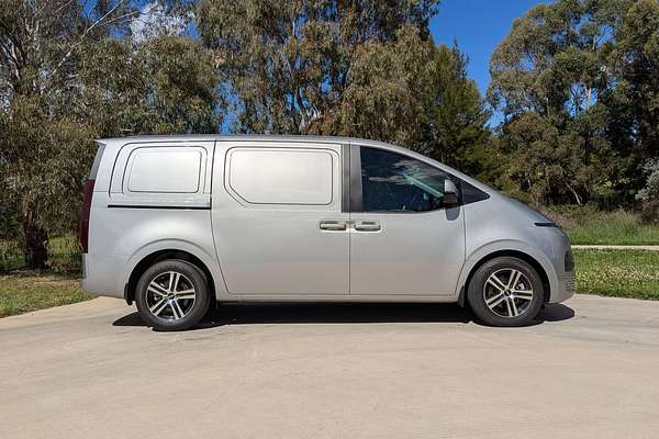 2021 Hyundai STARIA  US4.V1