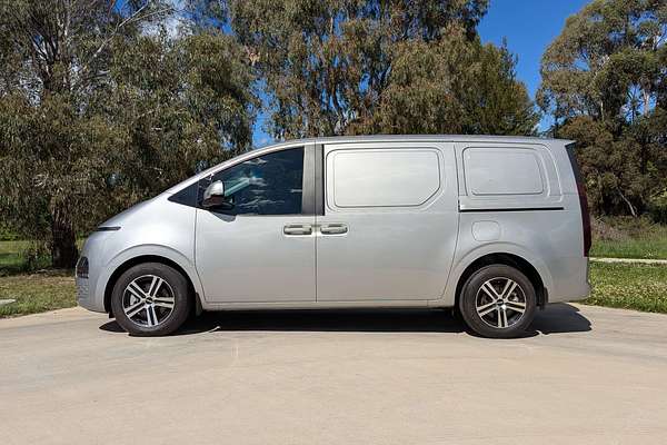 2021 Hyundai STARIA  US4.V1