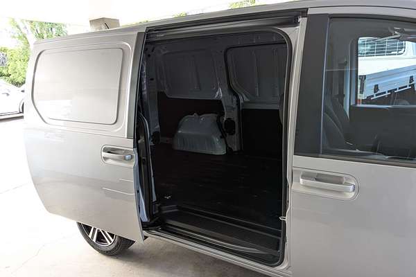 2021 Hyundai STARIA  US4.V1