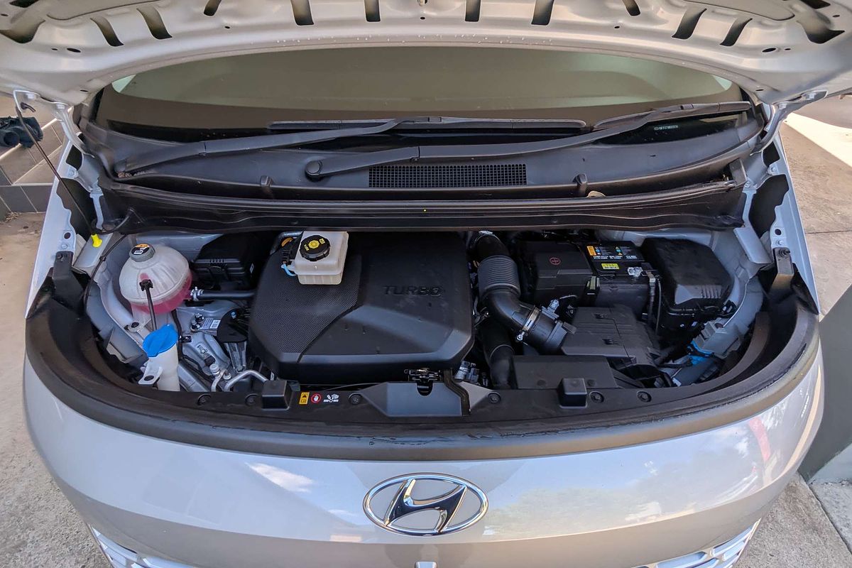 2021 Hyundai STARIA  US4.V1