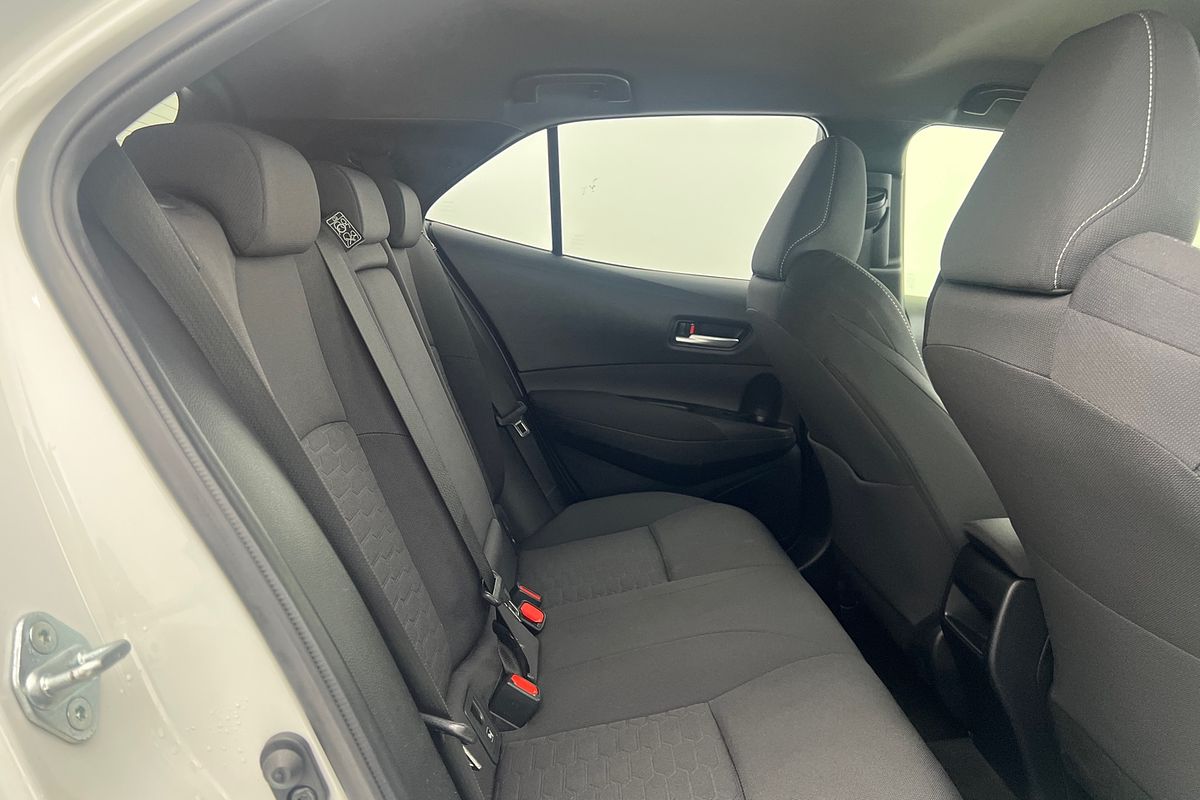 2021 Toyota Corolla SX MZEA12R