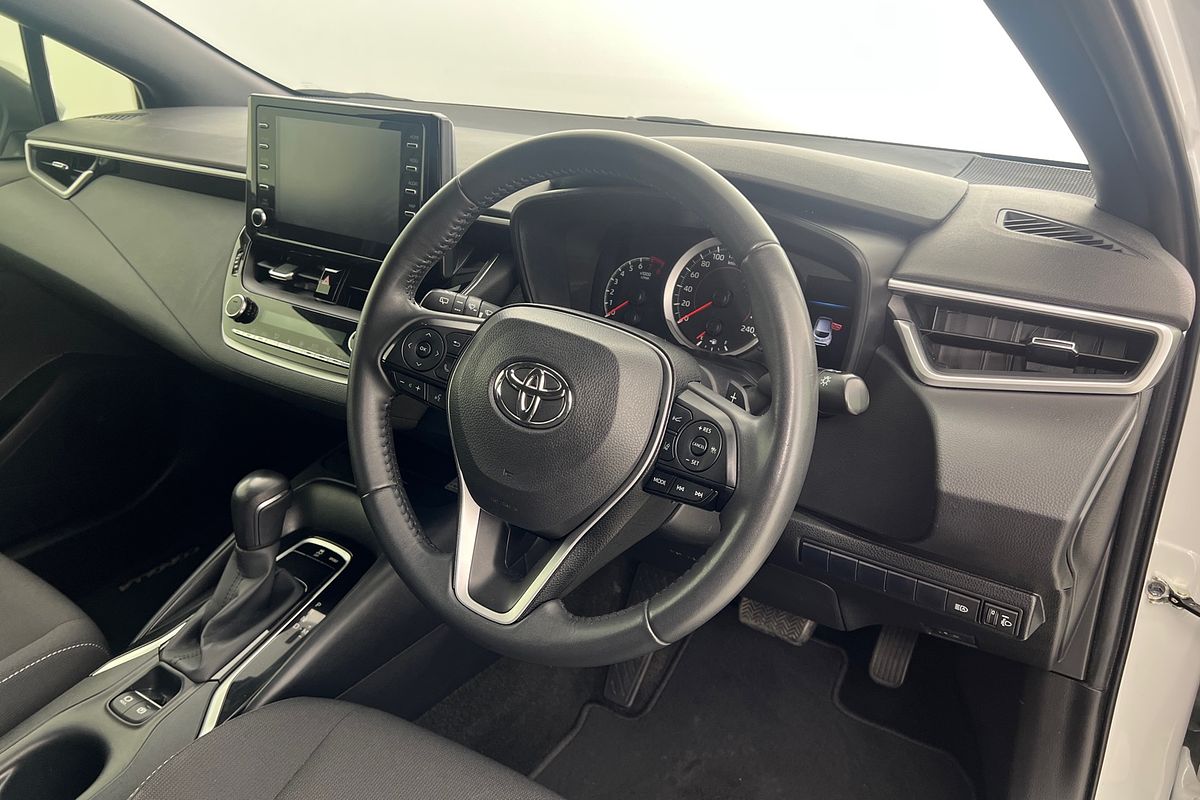 2021 Toyota Corolla SX MZEA12R