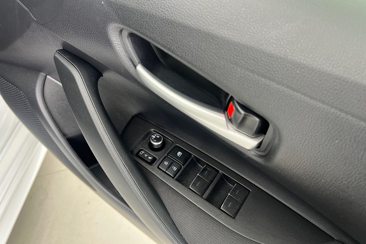 2021 Toyota Corolla SX MZEA12R