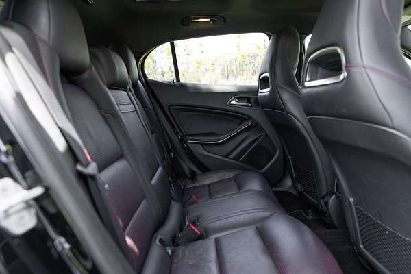 2016 Mercedes-Benz GLA-Class GLA220 d X156