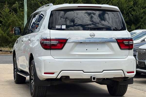 2022 Nissan Patrol Ti-L Y62
