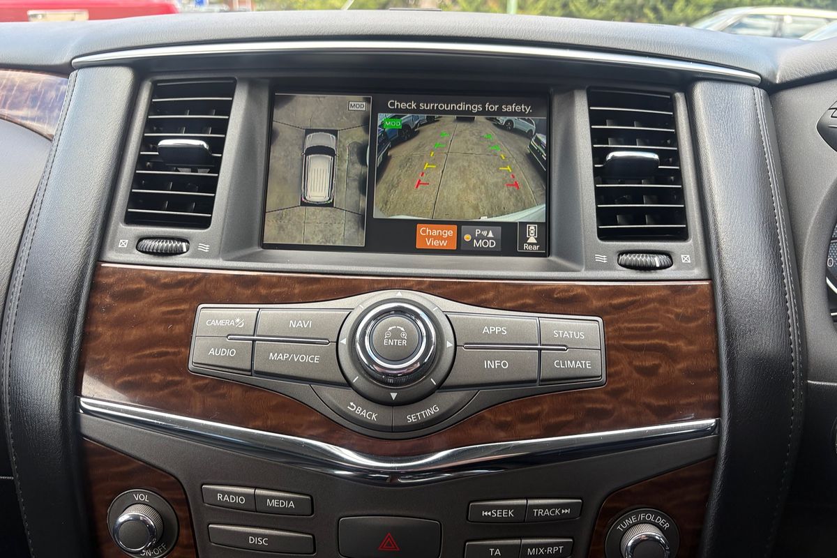 2022 Nissan Patrol Ti-L Y62