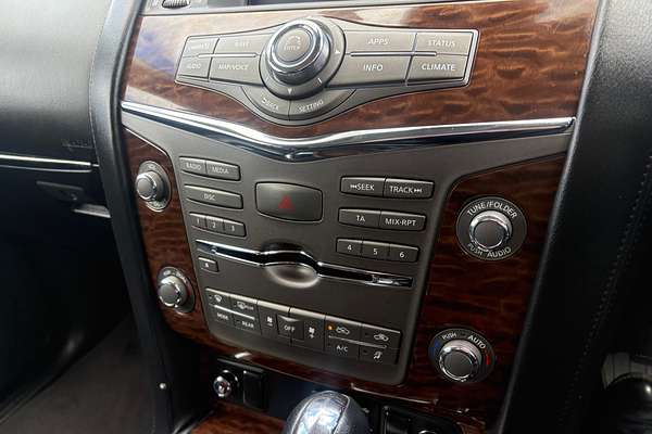 2022 Nissan Patrol Ti-L Y62