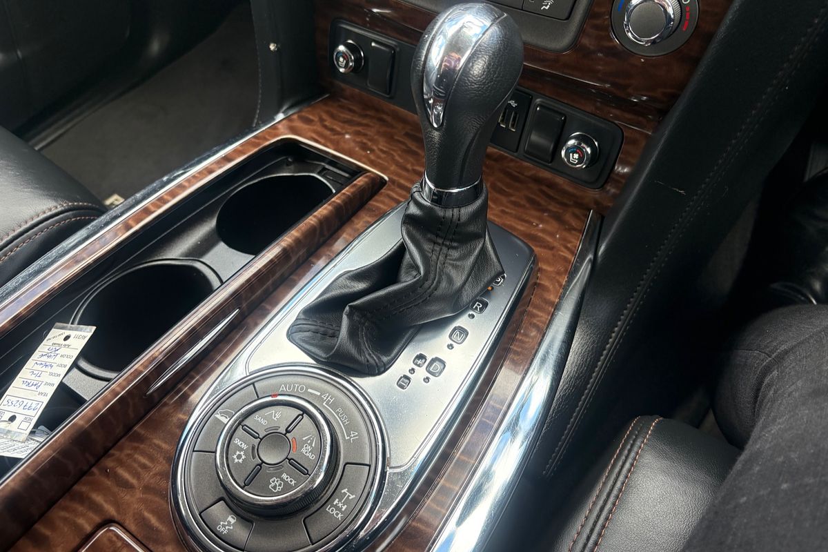 2022 Nissan Patrol Ti-L Y62