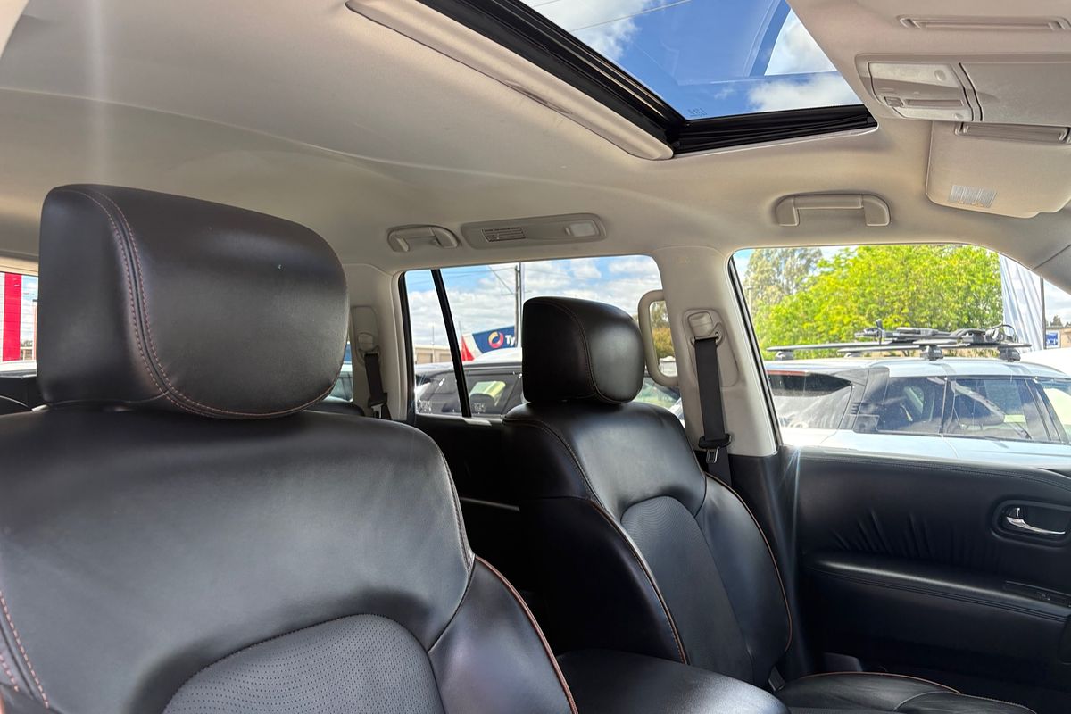 2022 Nissan Patrol Ti-L Y62