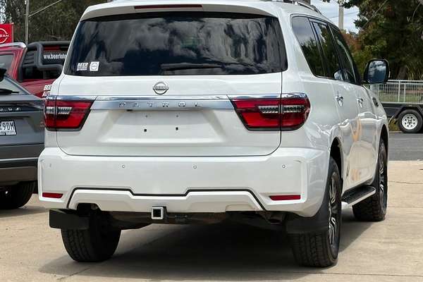 2022 Nissan Patrol Ti-L Y62