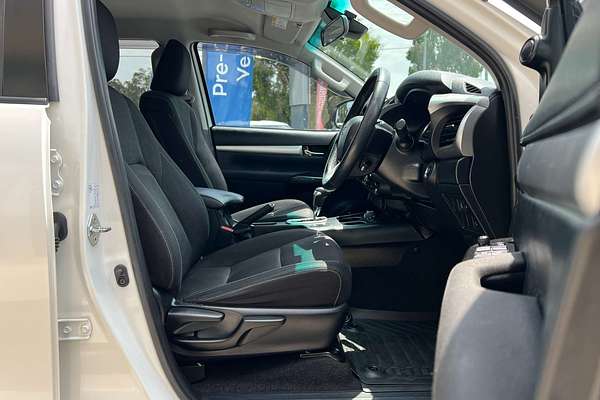 2021 Toyota Hilux SR5 GUN126R 4X4