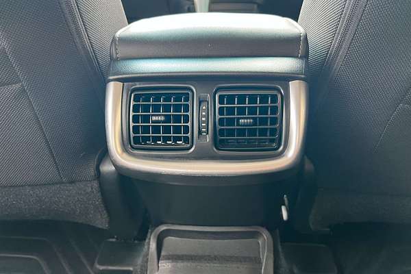 2021 Toyota Hilux SR5 GUN126R 4X4