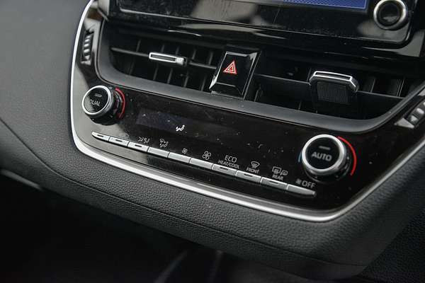 2018 Toyota Corolla Ascent Sport Hybrid ZWE211R