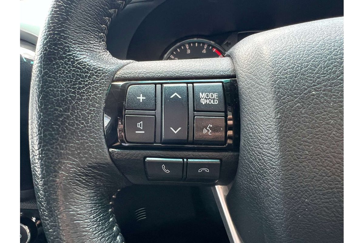 2021 Toyota Hilux SR5 GUN126R 4X4