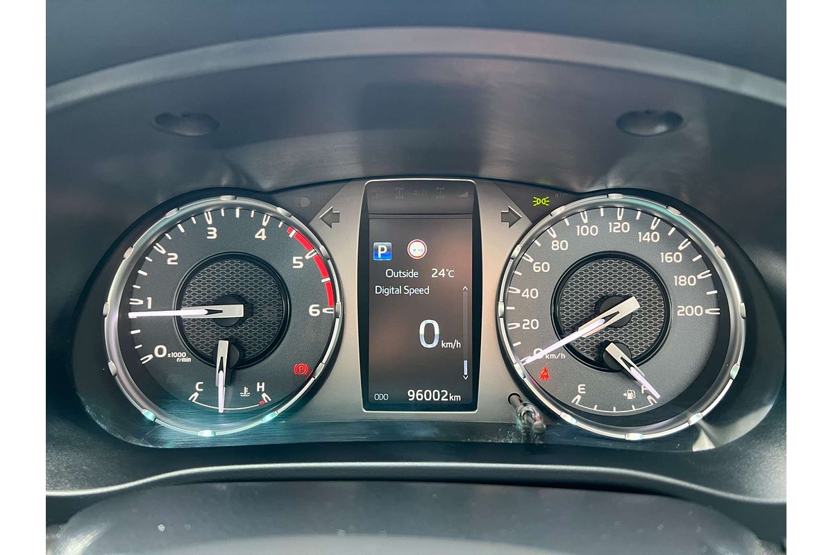 2021 Toyota Hilux SR5 GUN126R 4X4