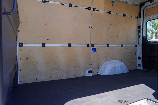 2022 Mercedes-Benz Sprinter 314CDI VS30