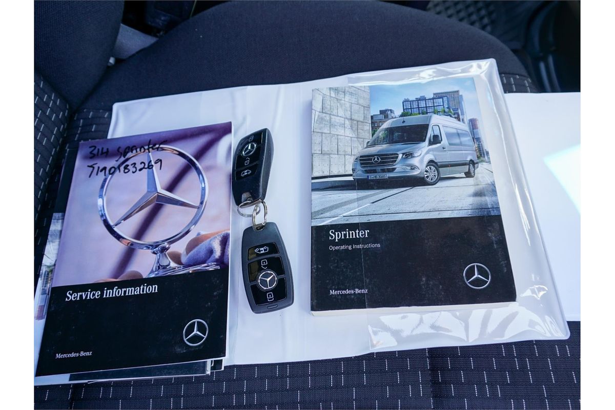 2022 Mercedes-Benz Sprinter 314CDI VS30