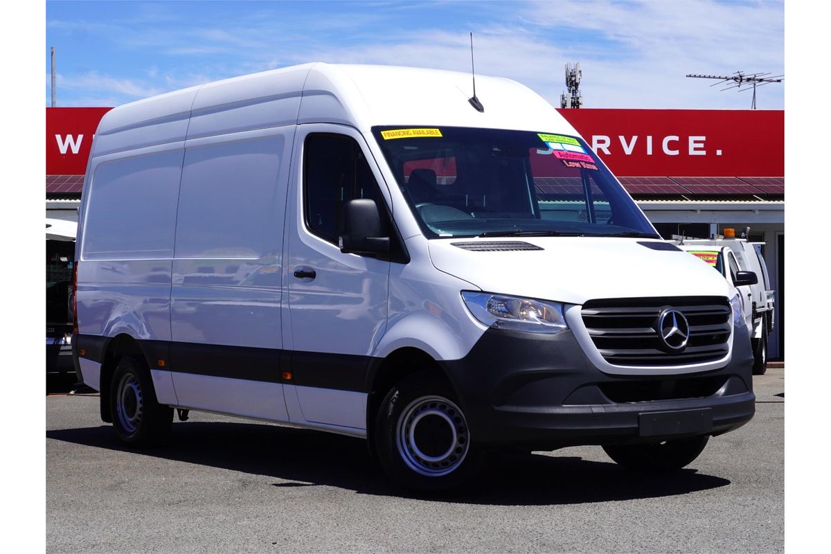 2022 Mercedes-Benz Sprinter 314CDI VS30