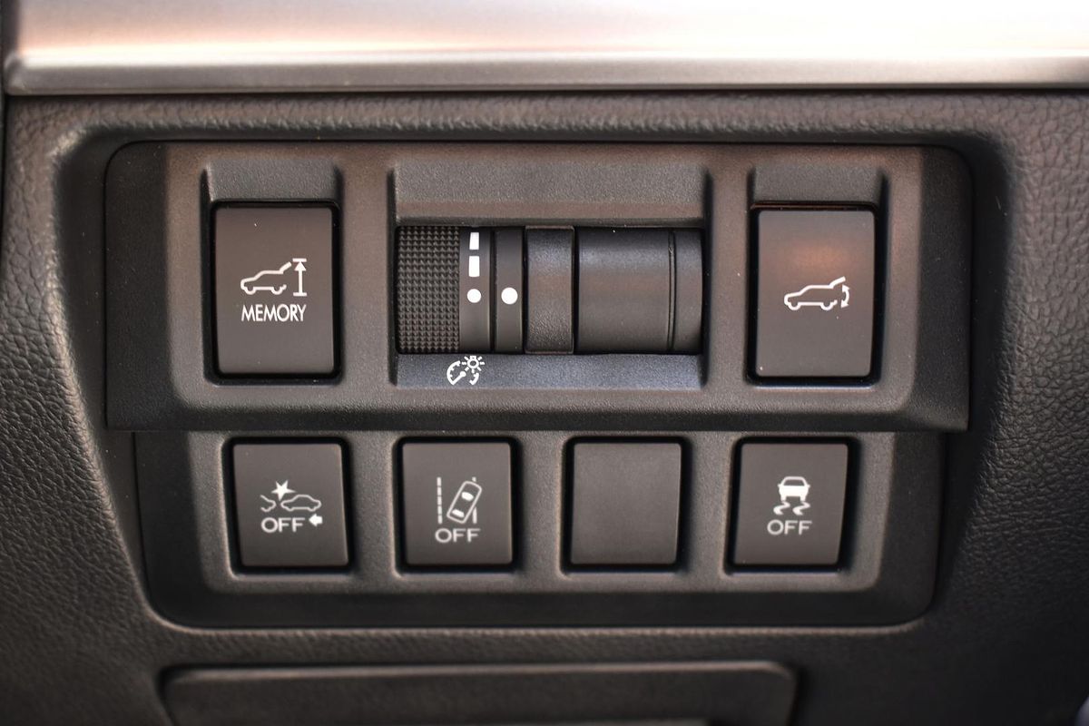 2014 Subaru Outback 3.6R 5GEN