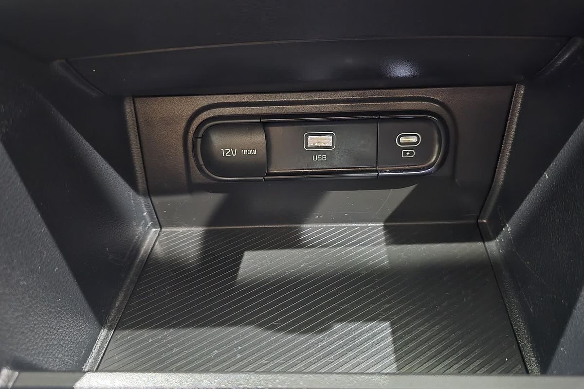 2022 Kia Sportage S NQ5