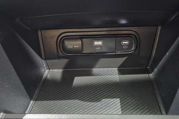 2022 Kia Sportage S NQ5