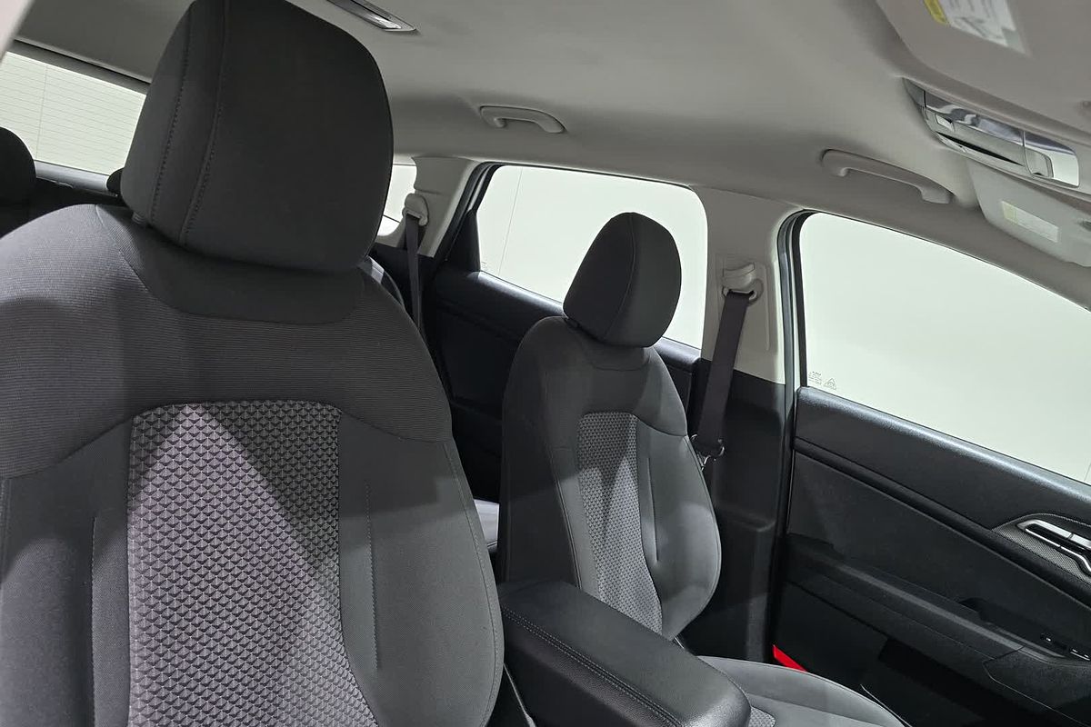 2022 Kia Sportage S NQ5