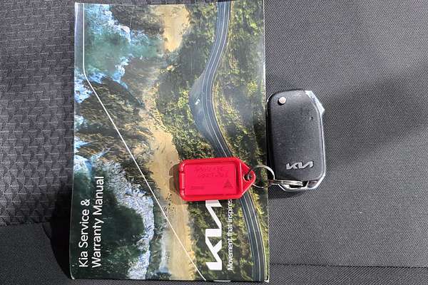 2022 Kia Sportage S NQ5