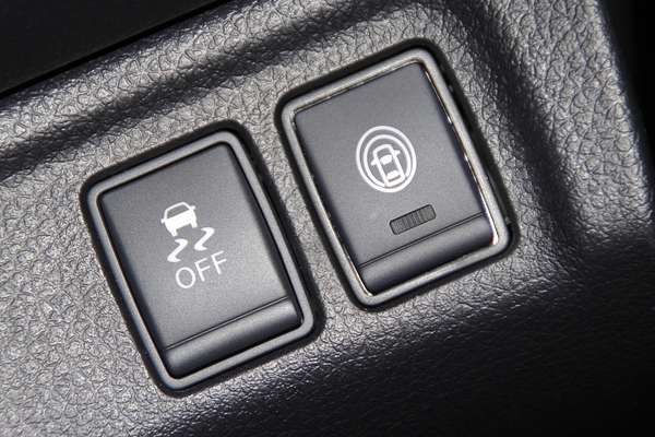 2025 Nissan Navara PRO-4X D23 4X4